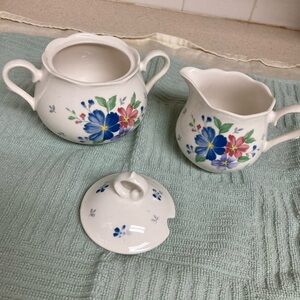 Floral Creamer and Sugar VTG Set